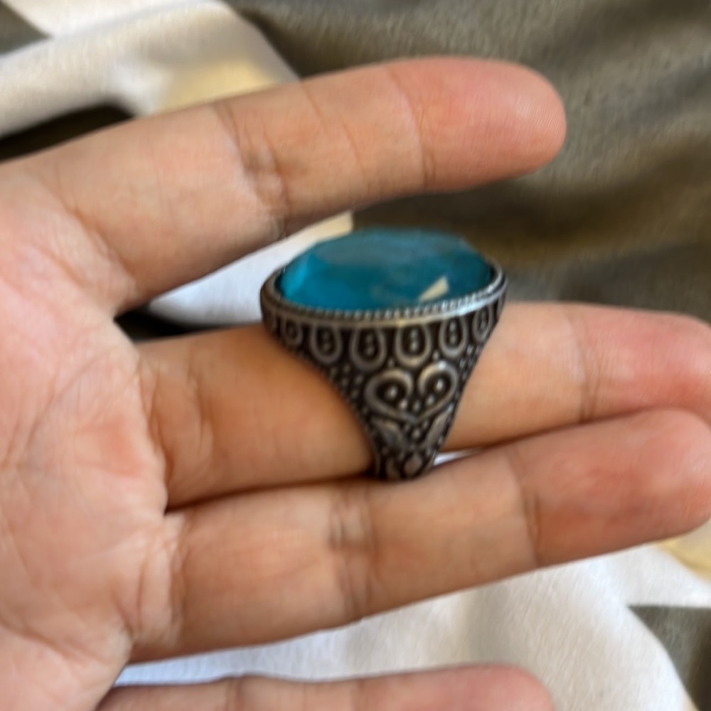 BLUE Faceted Mood Gem Statement Ring Oversized Costume Jewelry Magic Adjustable